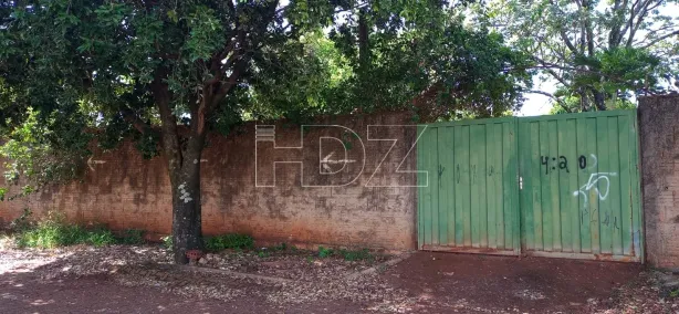 Lote/Terreno à venda, 989m² no Vila Melhado, Araraquara