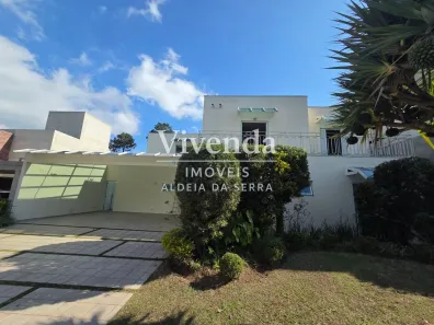 Sobrado com 4 Quartos para alugar, 490m² no Residencial Morada dos Lagos, Barueri