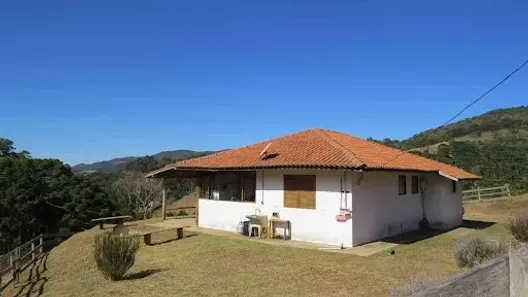 Fazenda/Sítio com 2 Quartos à venda, 136000m² no Bairro Sertão do Cantagalo, Gonçalves