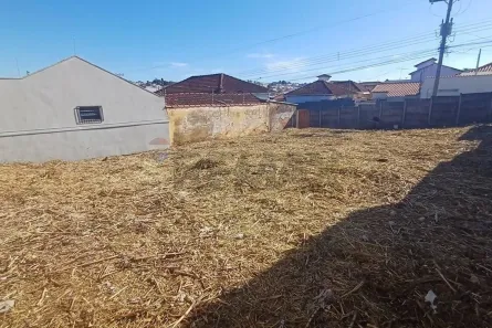 Lote/Terreno à venda, 330m² no Centro, Franca