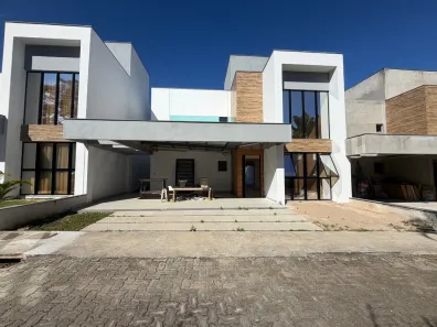 Casa de Condomínio com 4 Quartos à venda, 260m² no Parque Alto, Juiz de Fora