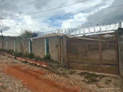 Fazenda/Sítio com 3 Quartos à venda, 300m² no Capim Rasteiro (Chácaras Campo Alegre), Contagem
