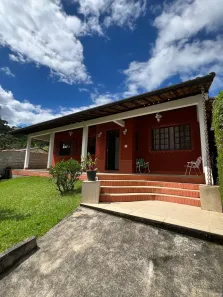 Casa com 3 Quartos à venda, 188m² no Varginha, Nova Friburgo
