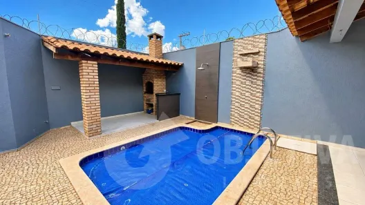 Casa com 3 Quartos à venda, 180m² no Santa Rosa, Uberlândia