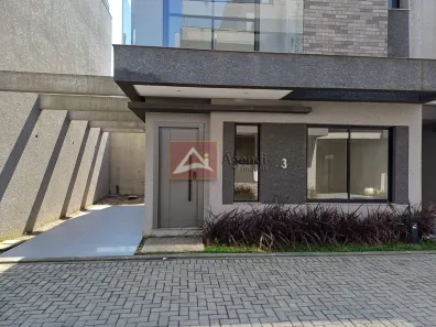 Sobrado com 3 Quartos à venda, 146m² no Cajuru, Curitiba