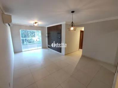 Apartamento com 3 Quartos para alugar, 91m² no Saraiva, Uberlândia