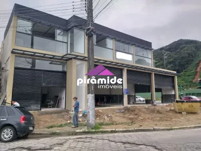 Sala Comercial para alugar, 25m² no Balneário Forest, Caraguatatuba