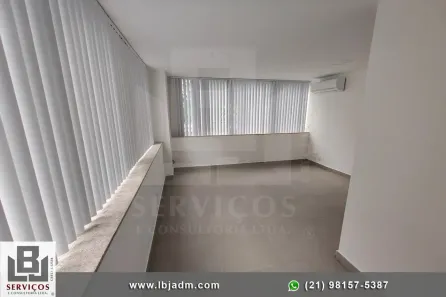 Sala Comercial para venda ou aluguel, 24m² no Pechincha, Rio de Janeiro