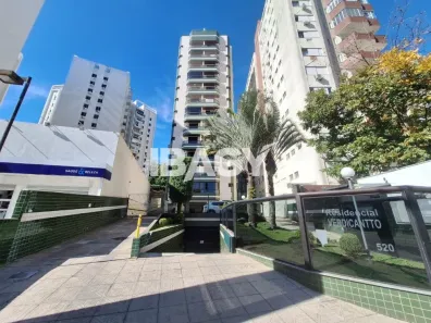 Apartamento com 3 Quartos para alugar, 133m² no Agronômica, Florianópolis
