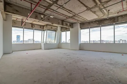 Ponto Comercial para alugar, 191m² no Várzea de Baixo, São Paulo