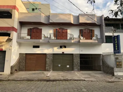 Sobrado com 3 Quartos à venda, 300m² no Jardim Camburi, Vitória