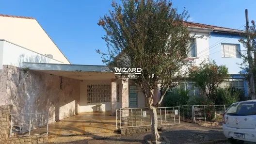 Sobrado com 3 Quartos à venda, 590m² no Centro, Amparo