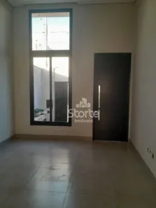 Casa com 3 Quartos à venda, 150m² no Laranjeiras, Uberlândia
