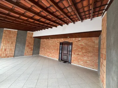 Sobrado com 3 Quartos para alugar, 273m² no Jardim Elizabeth, Salto