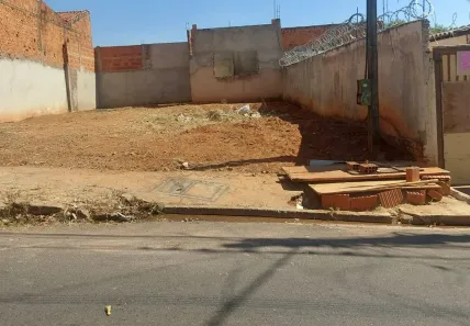 Lote/Terreno à venda, 200m² no Jardim Antunes, São José do Rio Preto