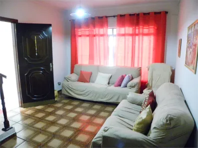 Sobrado com 3 Quartos à venda, 220m² no Mutinga, Osasco
