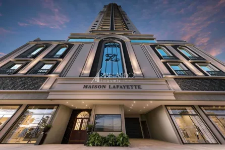 Apartamento com 4 Quartos à venda, 185m² no Meia Praia, Itapema