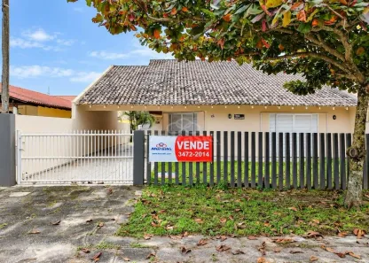 Casa com 6 Quartos à venda, 240m² no Guaratuba, Guaratuba