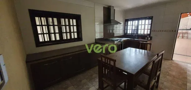 Sobrado com 3 Quartos à venda, 180m² no Jardim São Domingos, Americana
