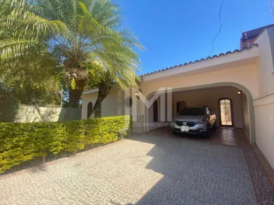 Casa com 3 Quartos à venda, 240m² no Cidade Universitária, Campinas