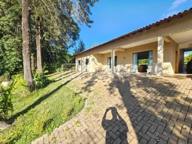 Casa de Condomínio com 4 Quartos à venda, 250m² no Estância Santa Paula, Londrina
