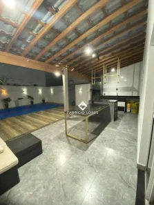 Casa com 3 Quartos para alugar, 140m² no Loteamento Villa Branca, Jacareí