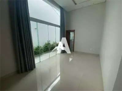 Casa com 3 Quartos à venda, 180m² no Granada, Uberlândia