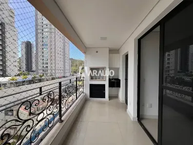 Apartamento com 3 Quartos para alugar, 130m² no Fazenda, Itajaí