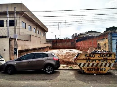 Lote/Terreno à venda, 300m² no Além Ponte, Sorocaba
