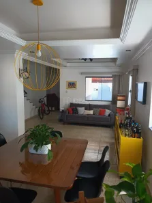 Casa com 3 Quartos à venda, 210m² no Parque Santo Antônio, Campos dos Goytacazes