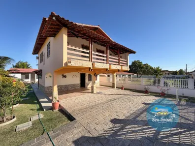Casa com 4 Quartos à venda, 220m² no Centro (Praia Seca), Araruama