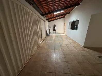 Casa com 3 Quartos à venda, 250m² no Beija-Flor II, Uberaba