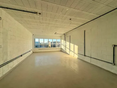 Sala Comercial para alugar, 46m² no Vila Nova, Porto Alegre