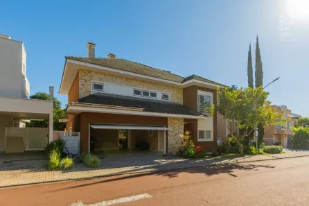 Casa de Condomínio com 4 Quartos à venda, 328m² no Tingui, Curitiba