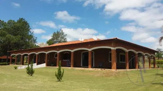 Fazenda/Sítio com 4 Quartos à venda, 500m² no Jardim Novo Aeroporto, Itapetininga