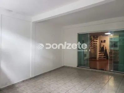 Sobrado com 3 Quartos à venda, 190m² no Vila Floresta, Santo André