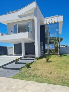 Casa com 4 Quartos à venda, 300m² no Interlagos, Vila Velha