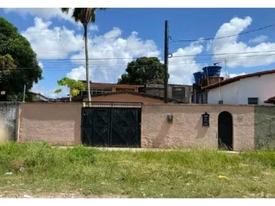 Casa com 2 Quartos à venda, 221m² no Afogados, Recife