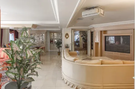 Apartamento com 5 Quartos à venda, 805m² no Água Verde, Curitiba