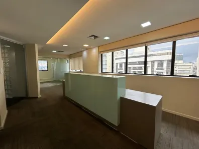 Sala Comercial com 8 Quartos para alugar, 346m² no Cerqueira César, São Paulo