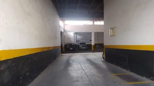 Galpão/Depósito/Armazém para venda ou aluguel, 1086m² no Centro, Itu