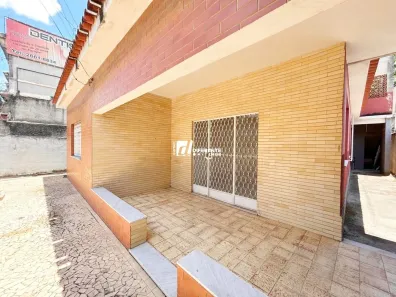 Casa com 3 Quartos à venda, 226m² no Heliópolis, Belford Roxo