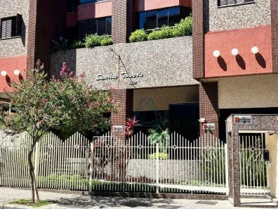 Apartamento com 2 Quartos para alugar, 70m² no Batel, Curitiba