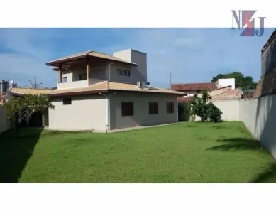 Sobrado com 3 Quartos à venda, 517m² no Chácara do Visconde, Taubaté