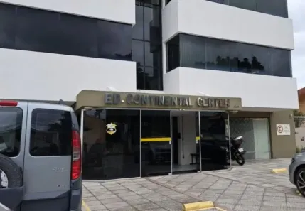 Sala Comercial com 3 Quartos à venda, 150m² no Estreito, Florianópolis