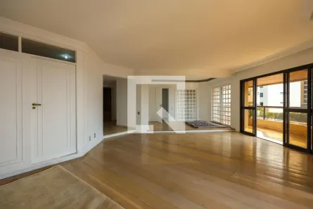 Apartamento com 3 Quartos à venda, 242m² no Vila Suzana, São Paulo