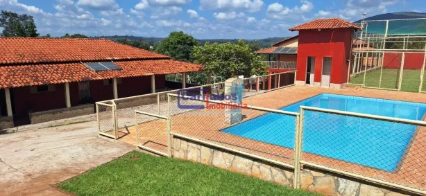 Fazenda/Sítio com 9 Quartos à venda, 600m² no , Juatuba