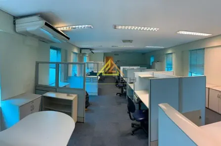 Prédio Comercial para alugar, 901m² no Vila Clementino, São Paulo