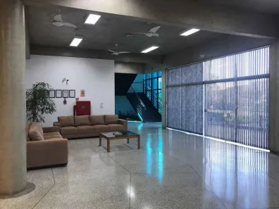 Prédio Comercial para alugar, 1050m² no Vila Aviação, Bauru