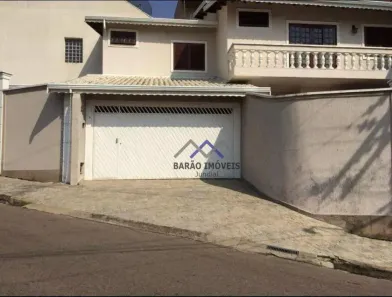 Casa com 3 Quartos à venda, 182m² no Vila Galvão, Jundiaí